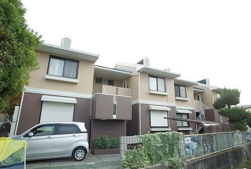 セジュール日野Ⅰ 2階建