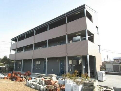 滋賀県長浜市列見町 築18年11ヶ月 3階建