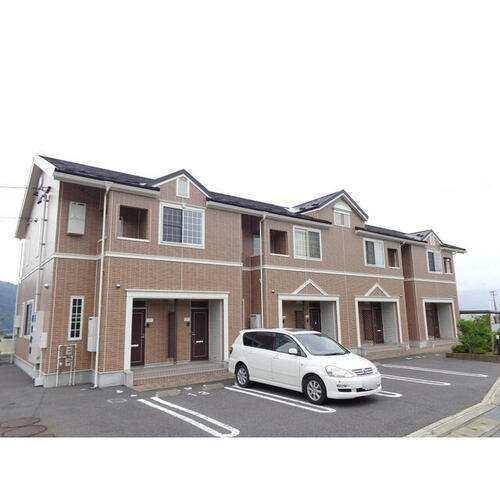 長野県埴科郡坂城町大字中之条 賃貸アパート