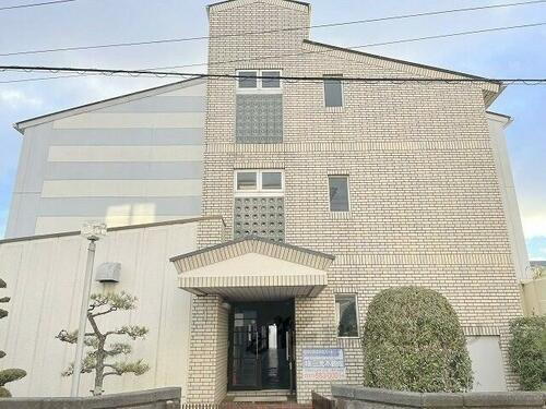 滋賀県草津市東草津３丁目 3階建 築38年12ヶ月