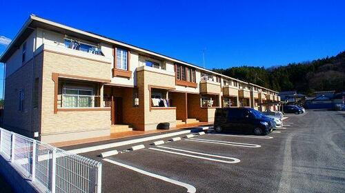 埼玉県秩父市日野田町２丁目 2階建 築12年2ヶ月
