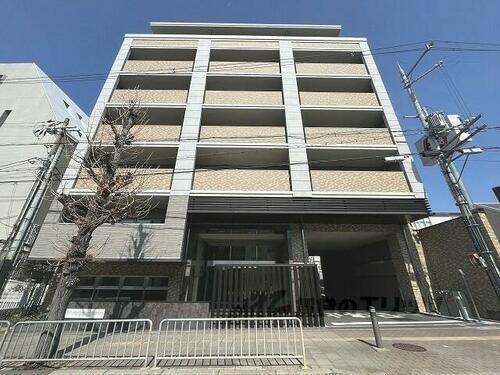 京都府京都市山科区東野北井ノ上町 7階建