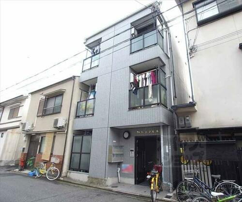 ヴィレッジヒル