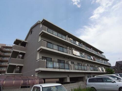 兵庫県明石市魚住町清水 4階建 築27年6ヶ月