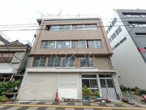 大内荘 4階建