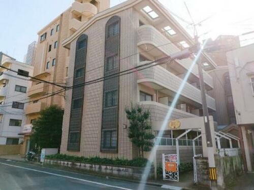 ＡＭＡＬＦＩ　９０ 4階建