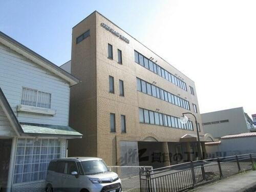滋賀県長浜市神照町 4階建