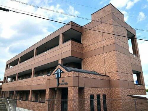 埼玉県川口市大字源左衛門新田 3階建