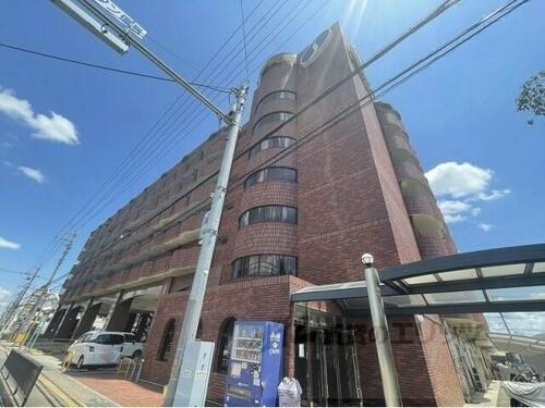 奈良県大和高田市神楽３丁目 7階建