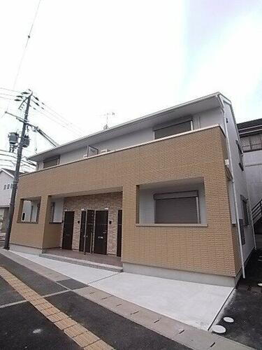 兵庫県明石市立石１丁目 築9年3ヶ月 2階建