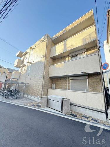 大阪府大阪市西成区玉出中２丁目 築5年5ヶ月 3階建