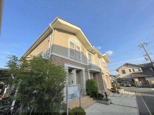 奈良県奈良市菅原東１丁目 築18年10ヶ月 2階建