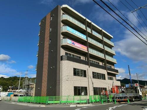 広島県東広島市西条町助実 賃貸マンション
