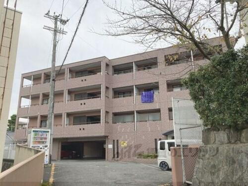 奈良県奈良市富雄北２丁目 4階建 築30年3ヶ月