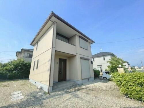 奈良県生駒郡斑鳩町法隆寺北２丁目 2階建 築18年8ヶ月