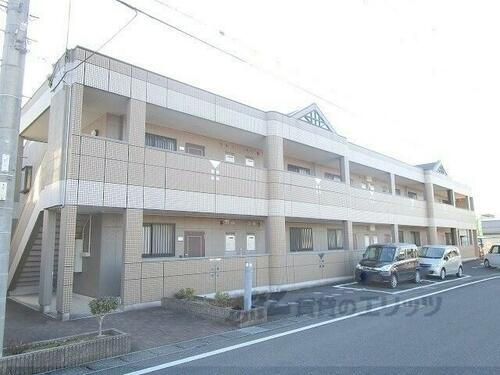 滋賀県蒲生郡日野町中道１丁目 賃貸アパート