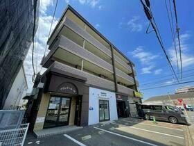 福岡県福岡市東区松島３丁目 4階建