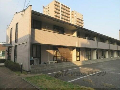 レオパレスヴィヴェール