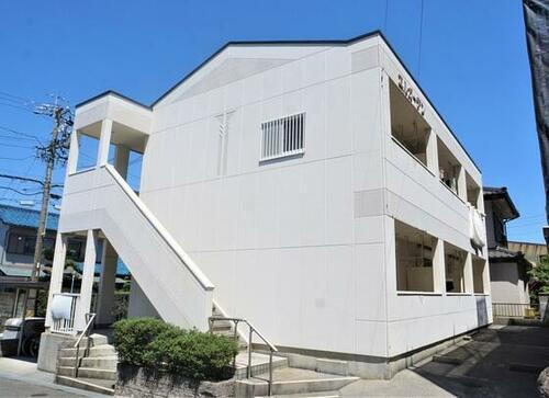 三重県四日市市平津新町 賃貸アパート