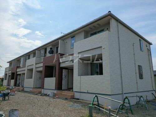 静岡県伊豆の国市長崎 2階建 
