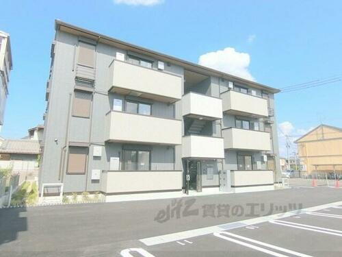 滋賀県近江八幡市出町 賃貸アパート