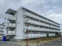 神奈川県中郡二宮町百合が丘3丁目 4階建 築59年