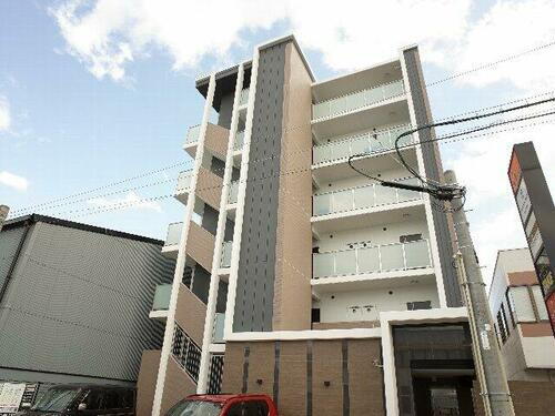 アストラル東比恵 6階建
