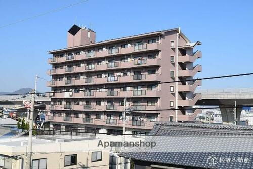 香川県高松市伏石町 8階建 築30年5ヶ月