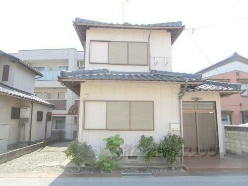 滋賀県長浜市平方町 2階建