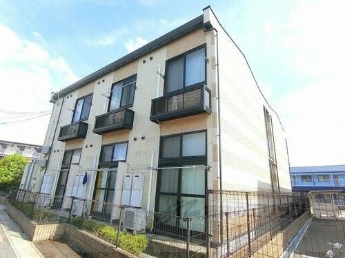 滋賀県東近江市小脇町 築18年11ヶ月 2階建