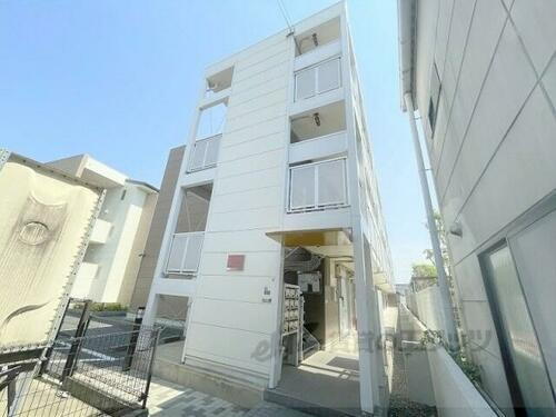 大阪府東大阪市稲田本町１丁目 3階建 築24年7ヶ月