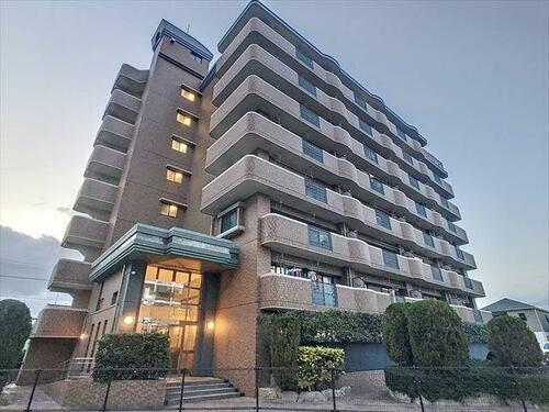 エスパシオ和白 8階建