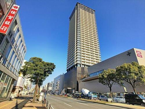 Ｂｒｉｌｌｉａ　Ｔｏｗｅｒ　西新