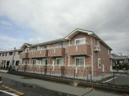 静岡県富士市蓼原 2階建