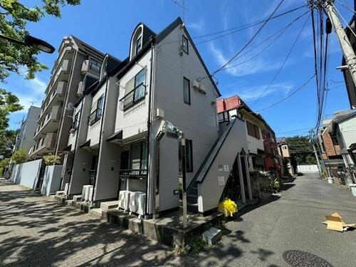 東京都府中市武蔵台１丁目 2階建 築31年11ヶ月