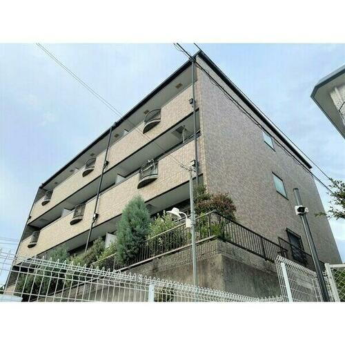 大阪府吹田市千里山西６丁目 3階建