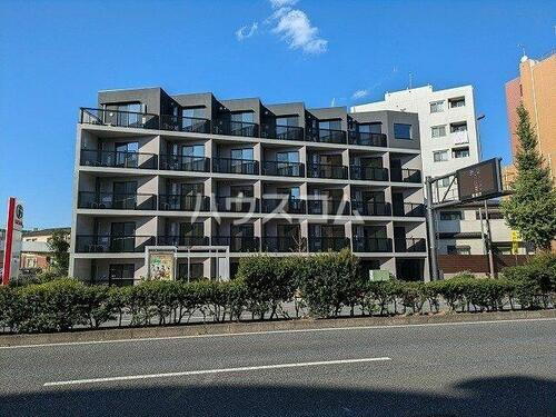 東京都世田谷区玉川台１丁目 5階建