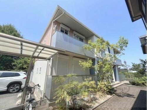 奈良県橿原市縄手町 2階建