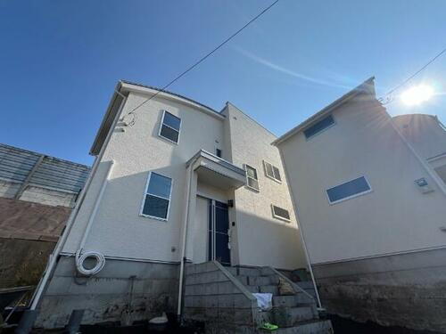 神奈川県横浜市神奈川区菅田町 賃貸一戸建て