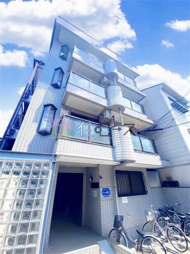 ノーブル中宮 4階建