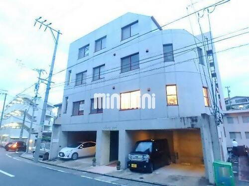 ｃｈｅｚ　ｓｏｉ　観月（シエソワカンゲツ） 5階建