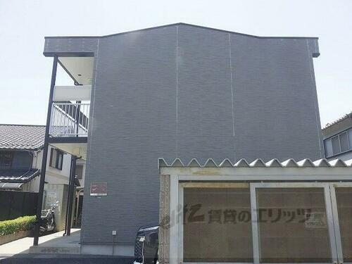 兵庫県尼崎市常光寺２丁目 2階建 築17年10ヶ月