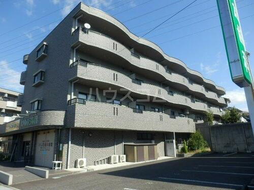 ヴァンベール徳重 4階建