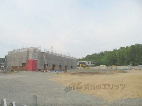 京都府福知山市字長田 築1年未満 2階建