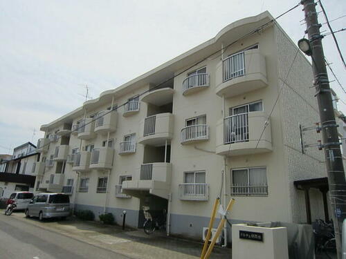 ドルチェ朝霞台 3階建