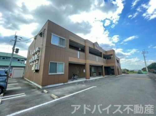 福岡県筑後市大字和泉 2階建 築8年1ヶ月