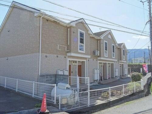 奈良県御所市大字三室 2階建