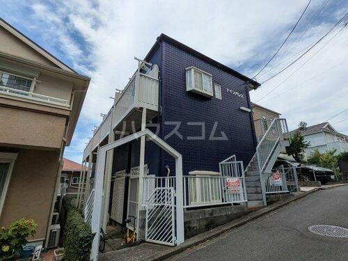 ナインパレス 2階建