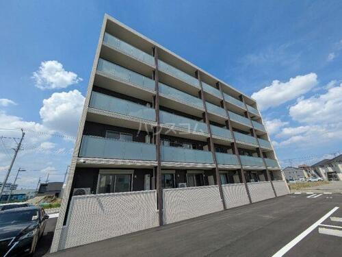 愛知県岡崎市若松町字西太夫道下 5階建 
