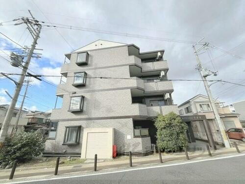 京都府城陽市枇杷庄西ノ口 4階建